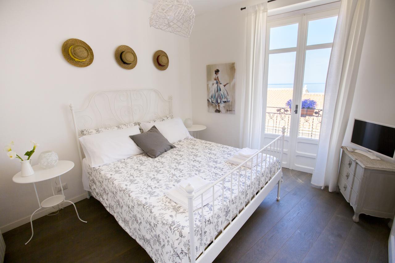Azzurro B&B Cefalu Exterior photo